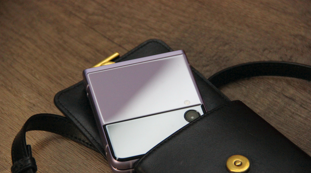 Galaxy Z Flip 4иߴⲿĻ