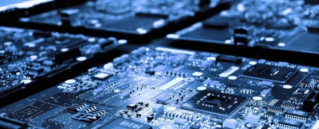 PCB | 面板需求下降！光電板廠商調(diào)整產(chǎn)能應(yīng)對
