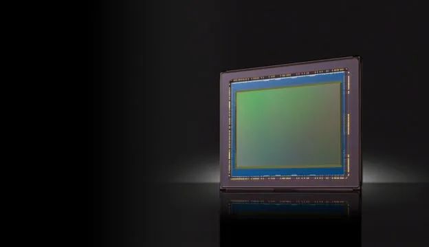 突破相機感光元件性能極限，imec 全新次微米畫素彩色成像技術