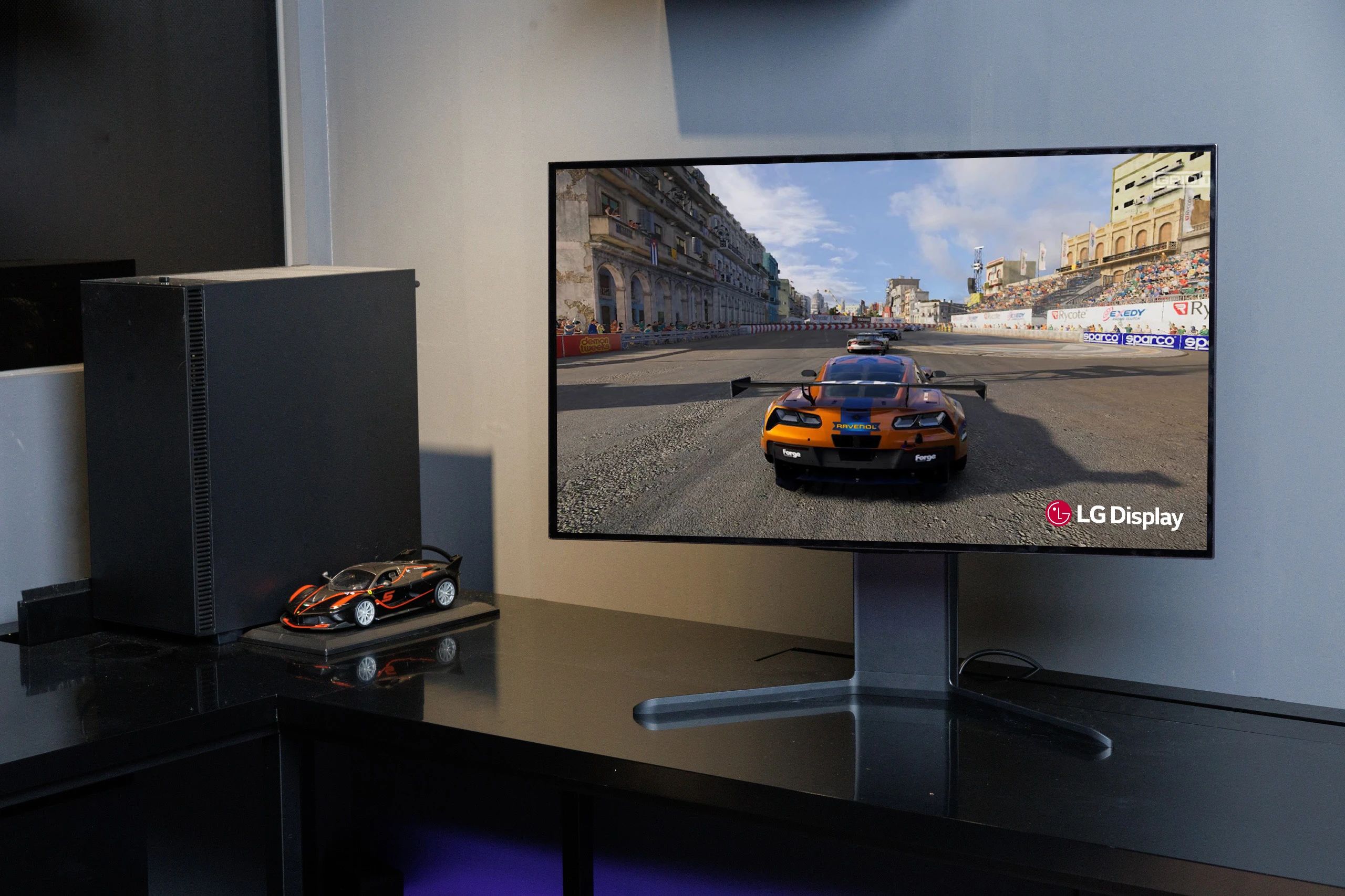 LG Displayaȫ׿ГQˢʺͷֱʵΑOLED