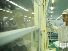 曝光機(jī)及玻璃基板供應(yīng)不及 10.5代面板線量產(chǎn)時(shí)間將受影響