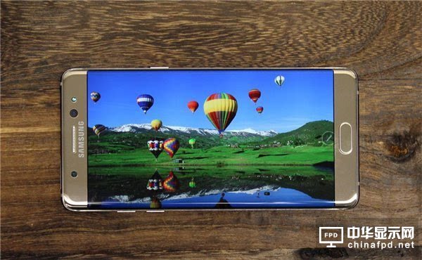 2017年智能手機(jī)屏幕發(fā)展大勢(shì)：OLED、HDR、柔性LCD