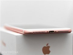 iPhone 8新情報：采用OLED屏、使用USB Type-C接口