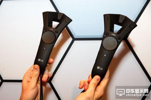 完爆HTC Vive？新款LG VR頭顯亮相MWC