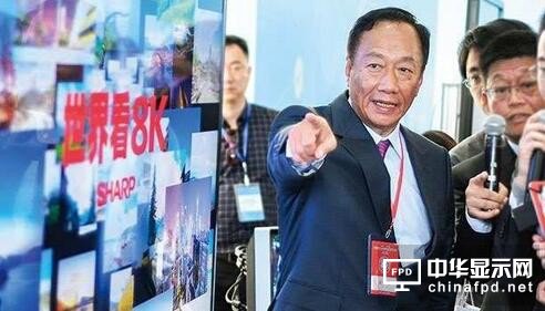郭臺銘奇襲三星 搶當面板皇帝