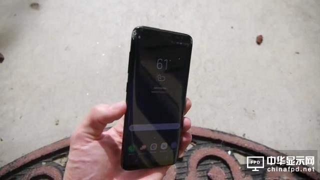 Galaxy S8對比iPhone 7跌落測試 三星碾壓蘋果