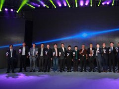 OLED苦撐四年，量子點(diǎn)后來居上 2016年全年銷量7倍多于OLED