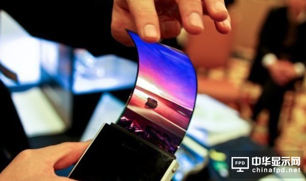 為對抗三星，蘋果希望LG為iPhone 8提供OLED屏幕