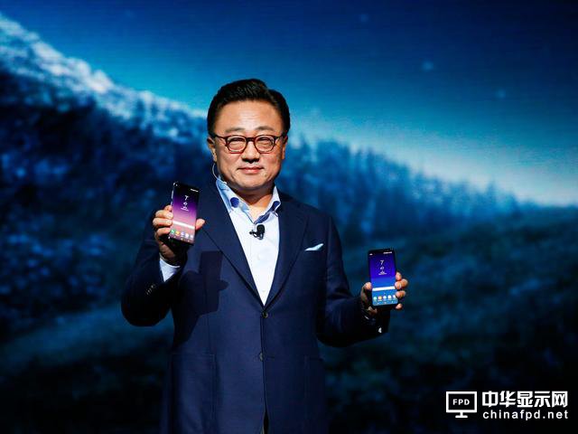 Galaxy S8鏈懆鐧�(f膩)鍞� 涓夋槦鎴愭晽鍦ㄦ涓€鑸�