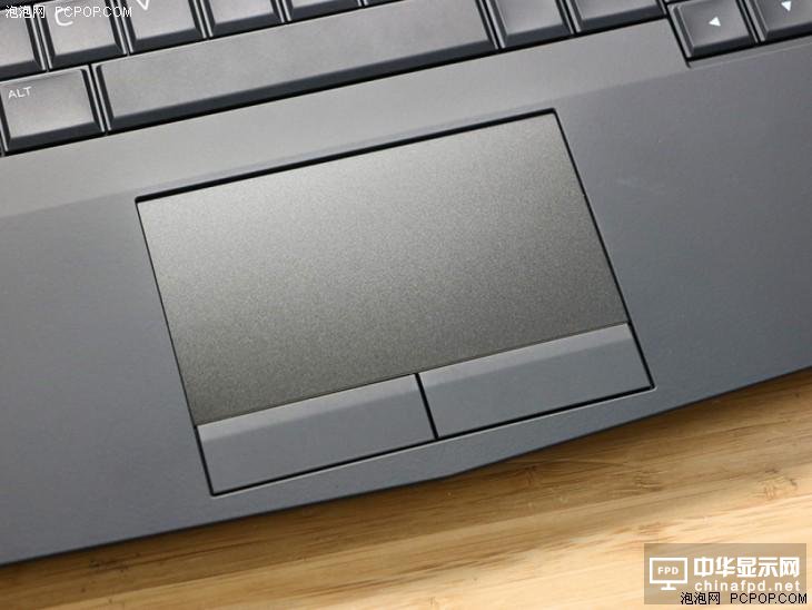 涓冧唬i7锛婫TX 1060 Alienware 13 OLED鐗堣⿻娓�