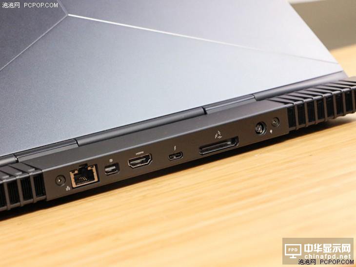 涓冧唬i7锛婫TX 1060 Alienware 13 OLED鐗堣⿻娓�