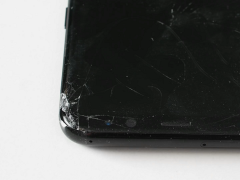 Galaxy S8墜落測試：機身四角十分不耐摔