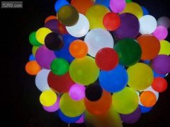近百家廠競逐Micro LED 試量產線醞釀2017年下半啟動