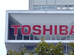 富士康很窩火：東芝接近于把閃存業務賣給美日韓聯合體