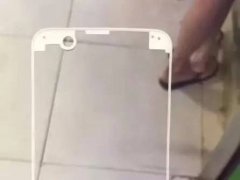 富士康流出iPhone8屏幕支架曝光：全面屏穩(wěn)妥