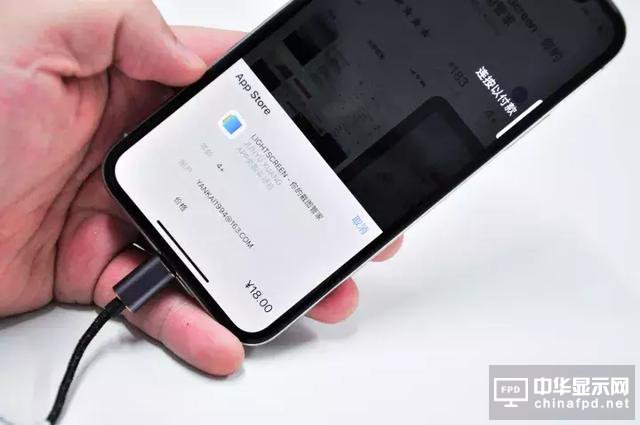 iPhone X 堪稱印鈔機, 一周狂賣900萬臺！這差不多是720億人民幣