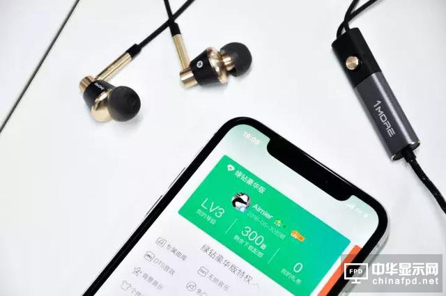 iPhone X 堪稱印鈔機, 一周狂賣900萬臺！這差不多是720億人民幣