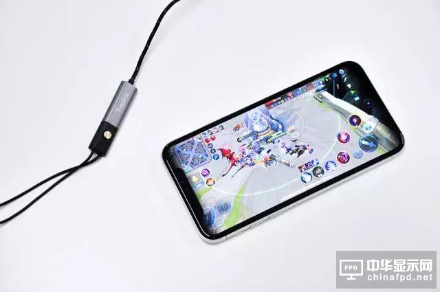 iPhone X 堪稱印鈔機, 一周狂賣900萬臺！這差不多是720億人民幣