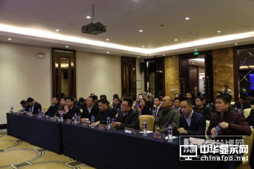 艾比森與強力巨彩正式達成深度合作