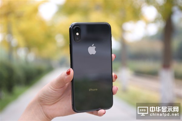 O(png)ͣ6.1iPhone XҪMLCD+