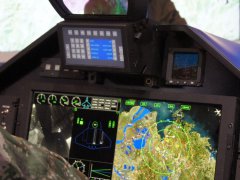 坐在戰斗機里看電影？殲20的25寸LED顯示屏看大片很爽