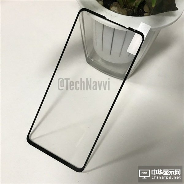 疑似小米MIX 3鋼化膜曝光：超窄下巴 屏占比近100％