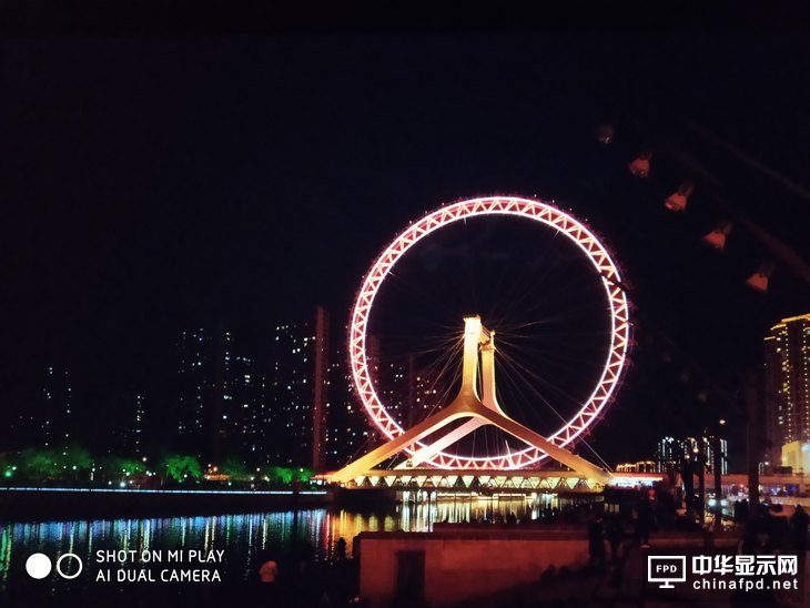 買手機送流量了解一下？小米Play手機評測