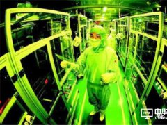 突破！0.15 毫米超薄觸控屏成功制造
